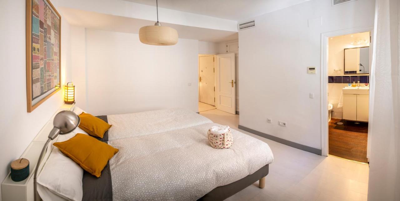 Centuria Macarena, Apartamento Duplex Apartman Sevilla Kültér fotó