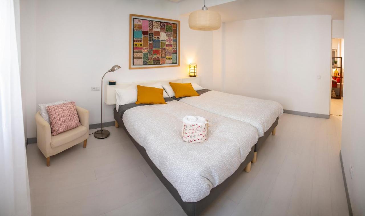 Centuria Macarena, Apartamento Duplex Apartman Sevilla Kültér fotó