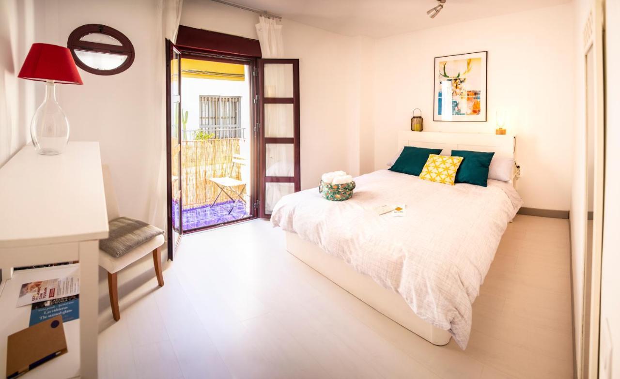 Centuria Macarena, Apartamento Duplex Apartman Sevilla Kültér fotó